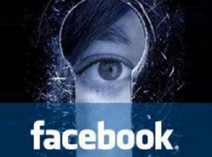 (cc) versossuicidas.com. Actualmente las redes sociales se transforman en el mejor espía o investigador privada con solo tener una conexión a internet.