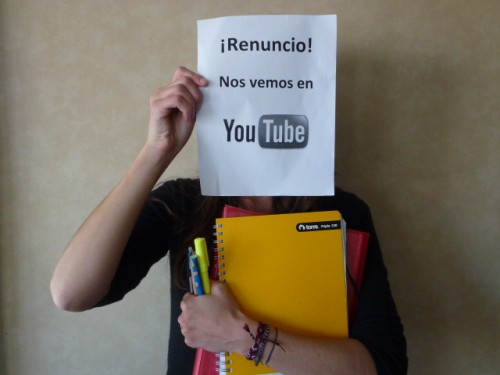 (cc) Claudia Cavallera, una manera de anunciar a su jefe su renuncia con un video en Youtube